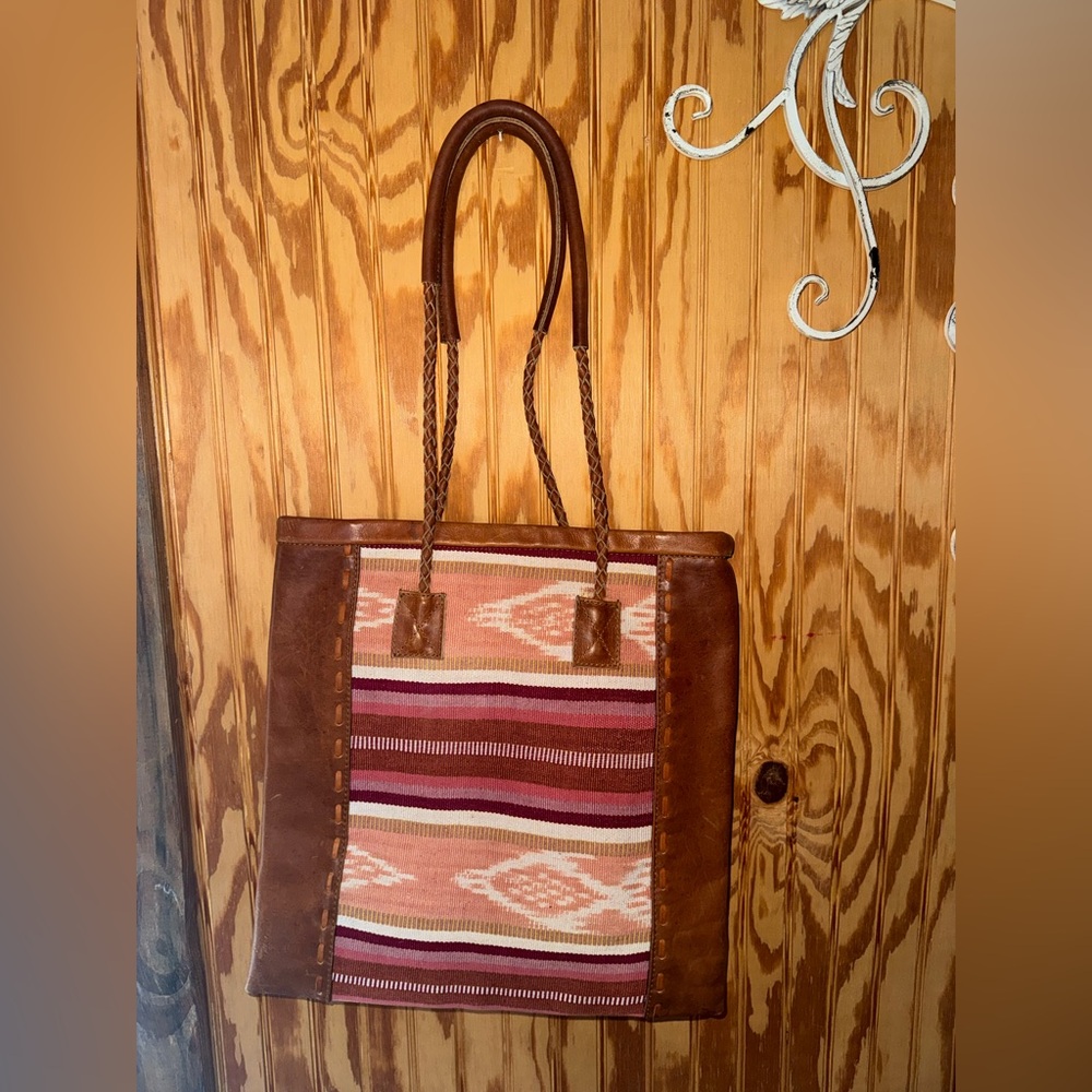 Leather & Kilim Totebag